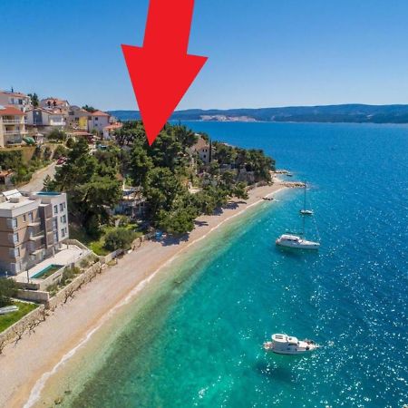 Urban Edge - Beach Apartments Omis Bagian luar foto